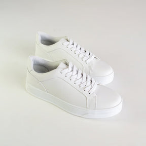 Tênis Calvin Klein Couro